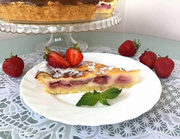 Пирог с клубникой и ревенем Пирог с клубникой и ревенем