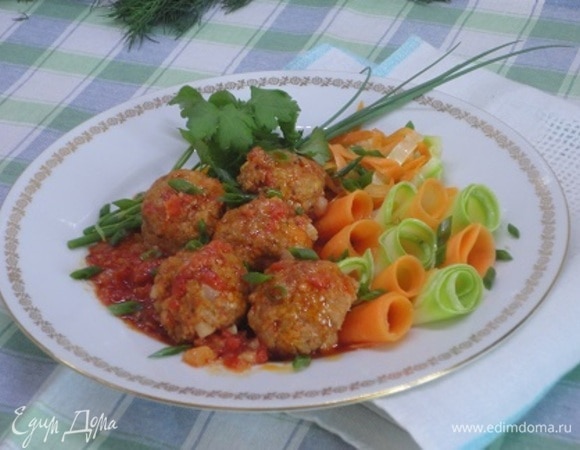 Фрикадельки с овощной «пастой» Фрикадельки с овощной «пастой»