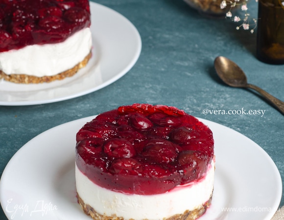 Пирожные с вишней без глютена