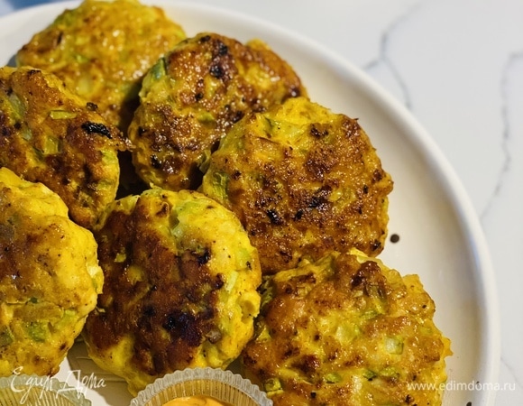 Куриные биточки с овощами Куриные биточки с овощами