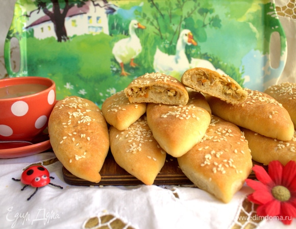 Пирожки с капустой и яйцом Пирожки с капустой и яйцом