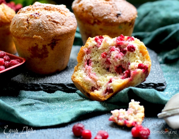 Кексы безглютеновые с брусникой Кексы безглютеновые с брусникой