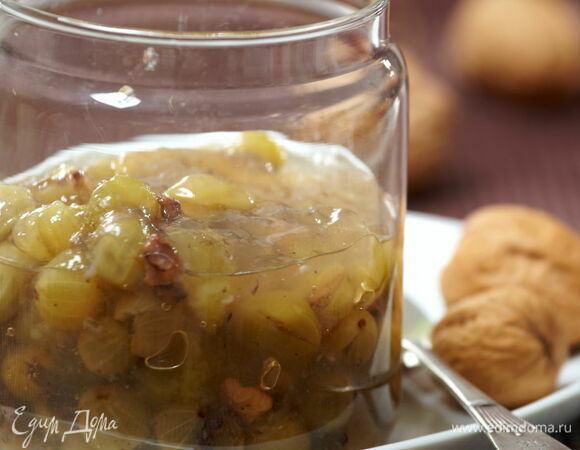 Варенье из крыжовника с орехами Варенье из крыжовника с орехами