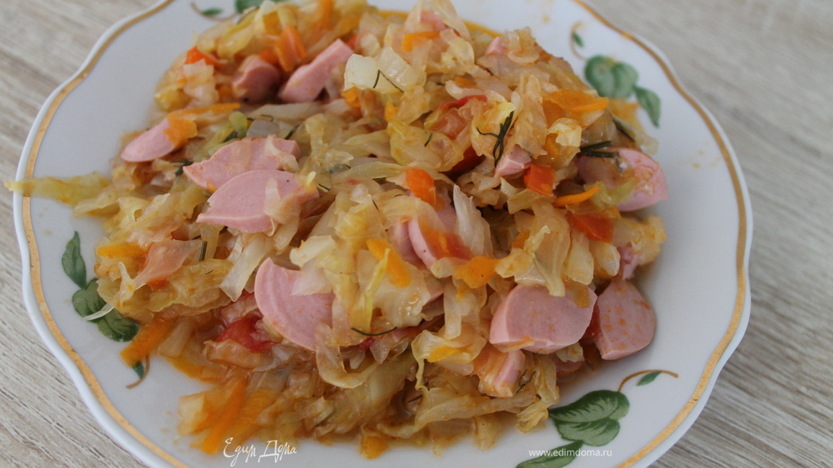 Солянка с сосисками