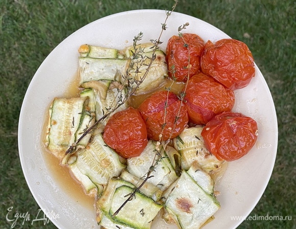 Кабачки с острым творожным сыром 