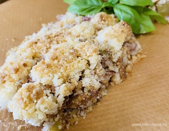 Яблочный крамбл с миндалем Яблочный крамбл с миндалем