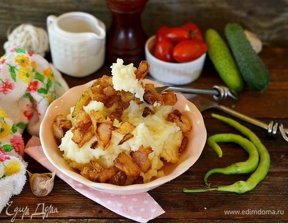Картофельное пюре с сыром и хрустящим луком