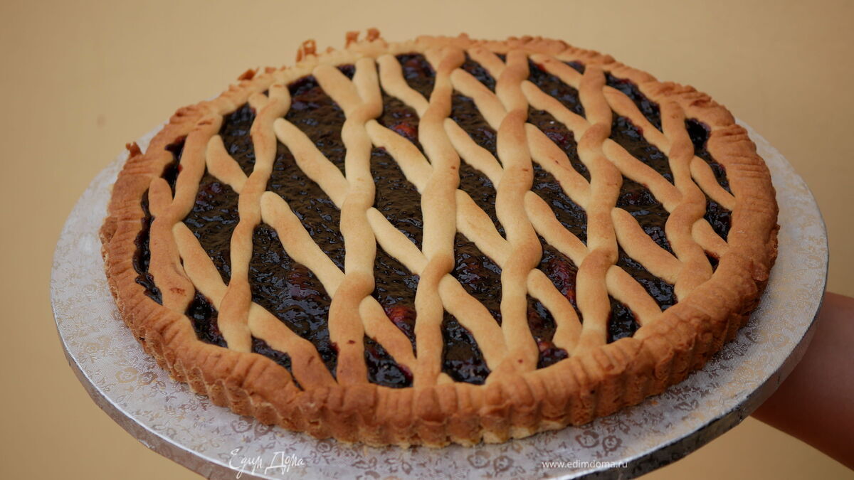 Рецепт пирога из песочного теста с вареньем