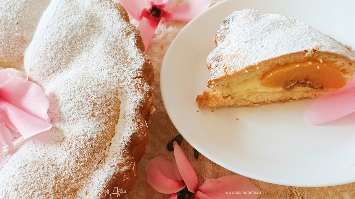 Песочный пирог с персиками