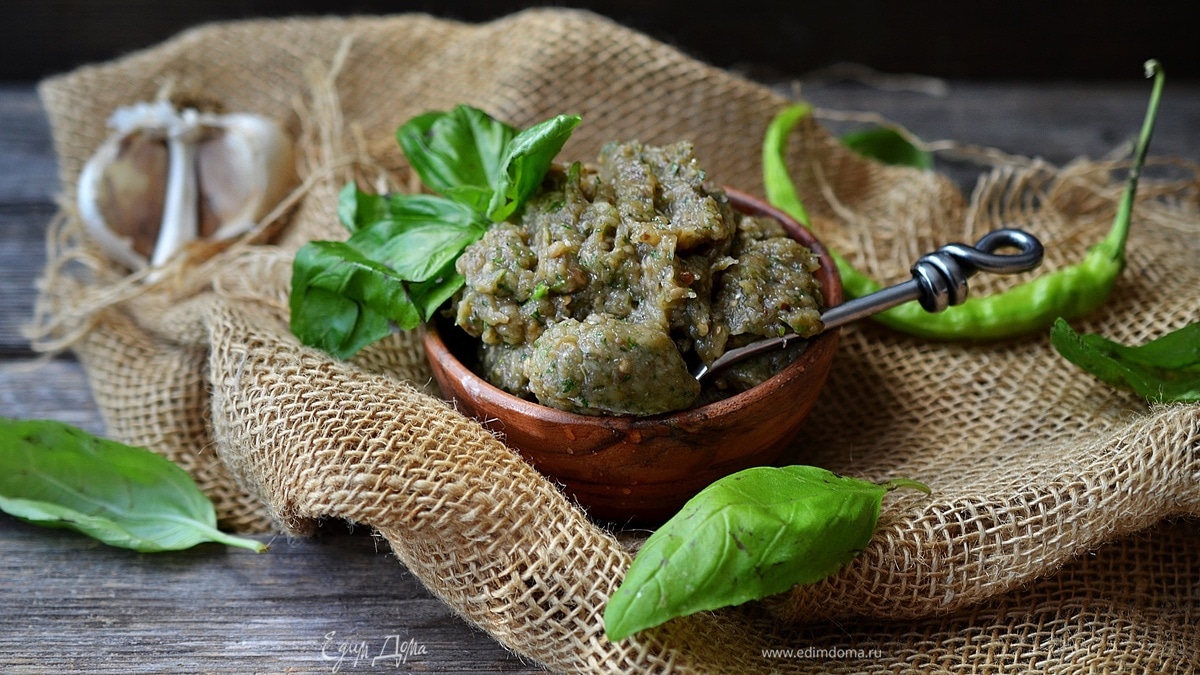 Дип из печеных баклажанов