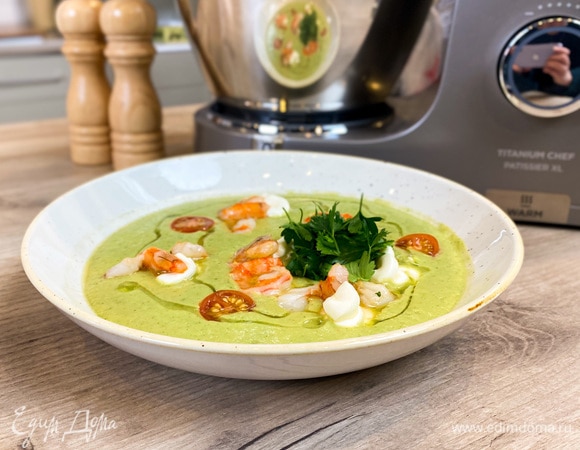 Холодный суп из авокадо в азиатском стиле