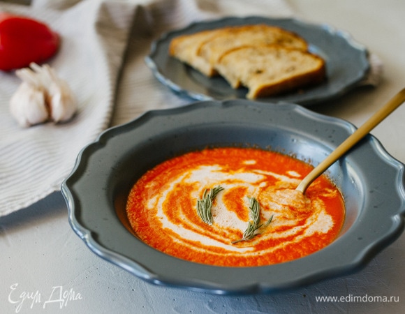 Суп-пюре из запеченных перцев Суп-пюре из запеченных перцев