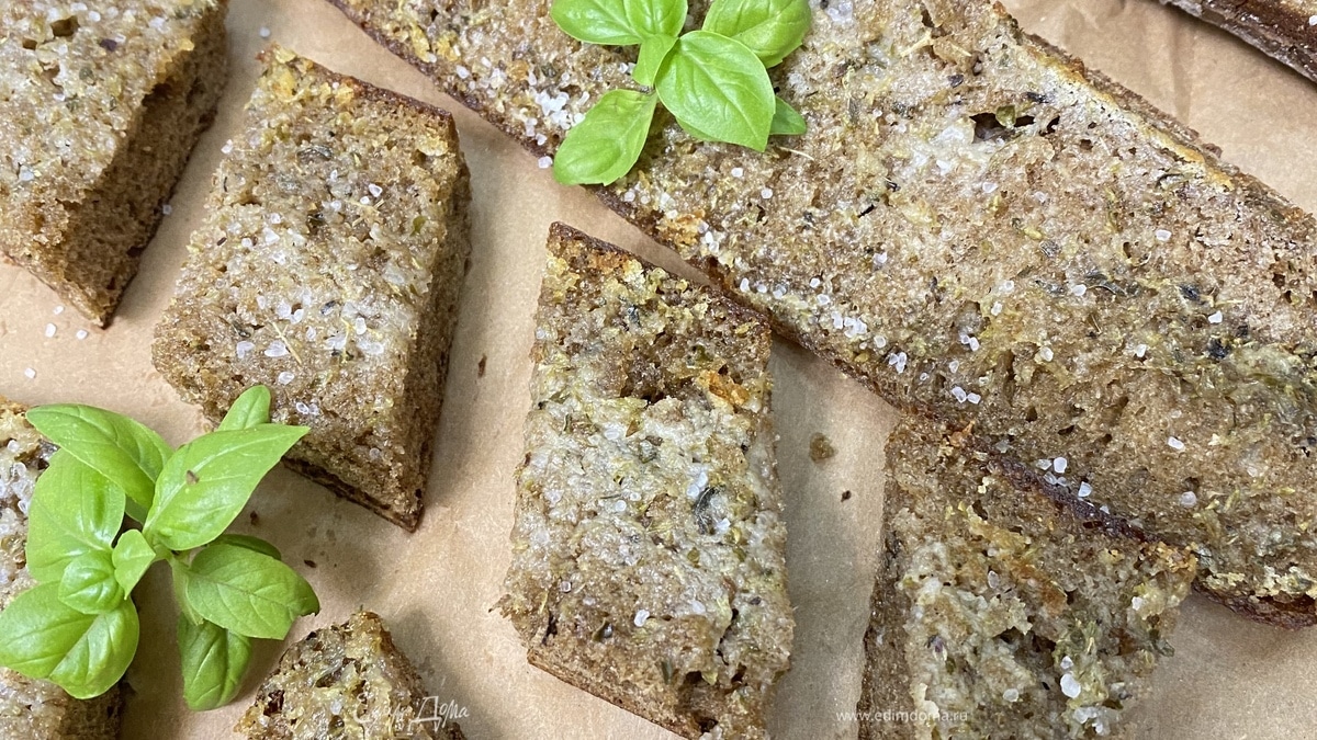 Чесночный хлеб (Garlic bread)