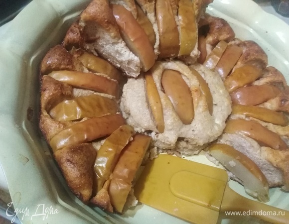 Творожник с яблоками