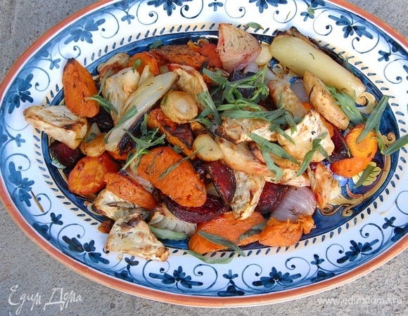 Овощное ассорти с тимьяном и розмарином Овощное ассорти с тимьяном и розмарином