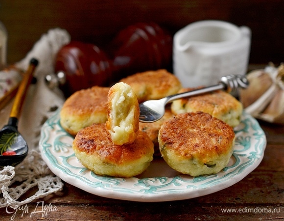 Острые сырники с зеленью Острые сырники с зеленью
