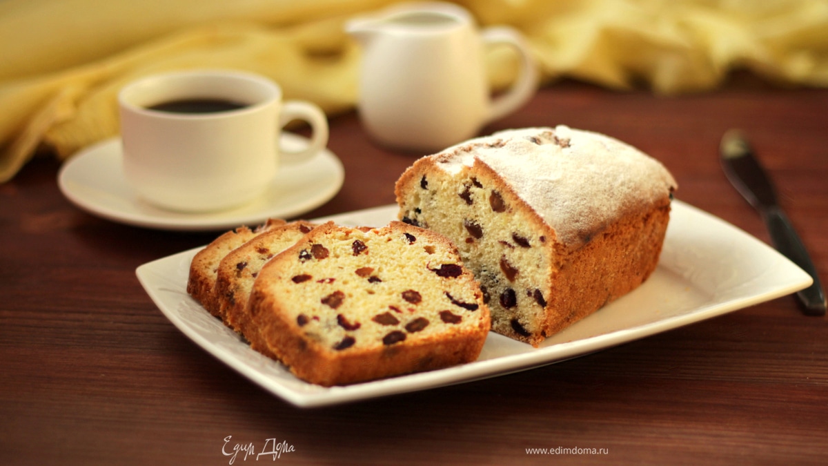 Кекс с изюмом