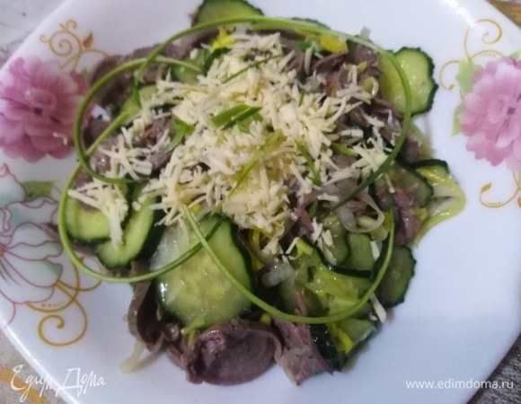 Салат из сердечек с огурцом Салат из сердечек с огурцом