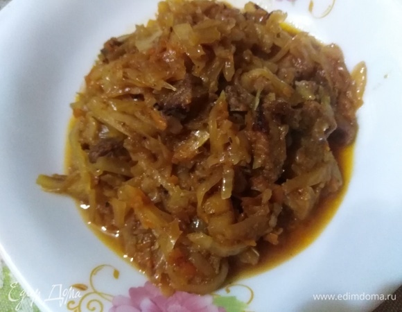 Капуста, тушенная с утиным жиром