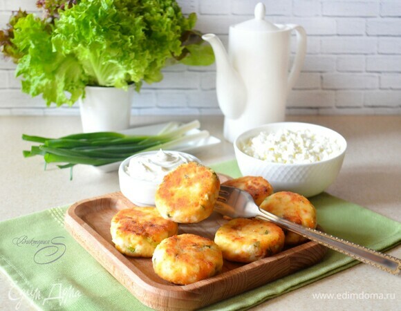 Сырники с зеленым луком и сыром Сырники с зеленым луком и сыром
