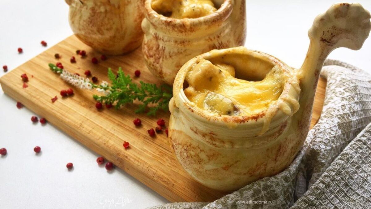 Жюльен с курицей и грибами