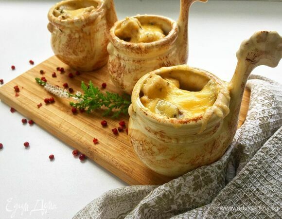 Жюльен с курицей и грибами