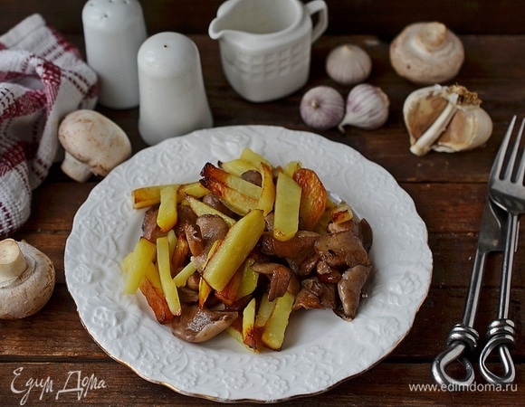Вкуснейшие тушеные блюда с картошкой и грибами в мультиварках Редмонд и Поларис. Рецепты и фото.