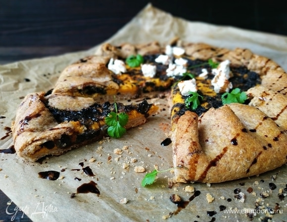 Ржаная галета с запеченной тыквой Ржаная галета с запеченной тыквой