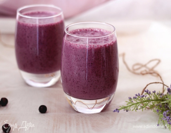 Черничный смузи