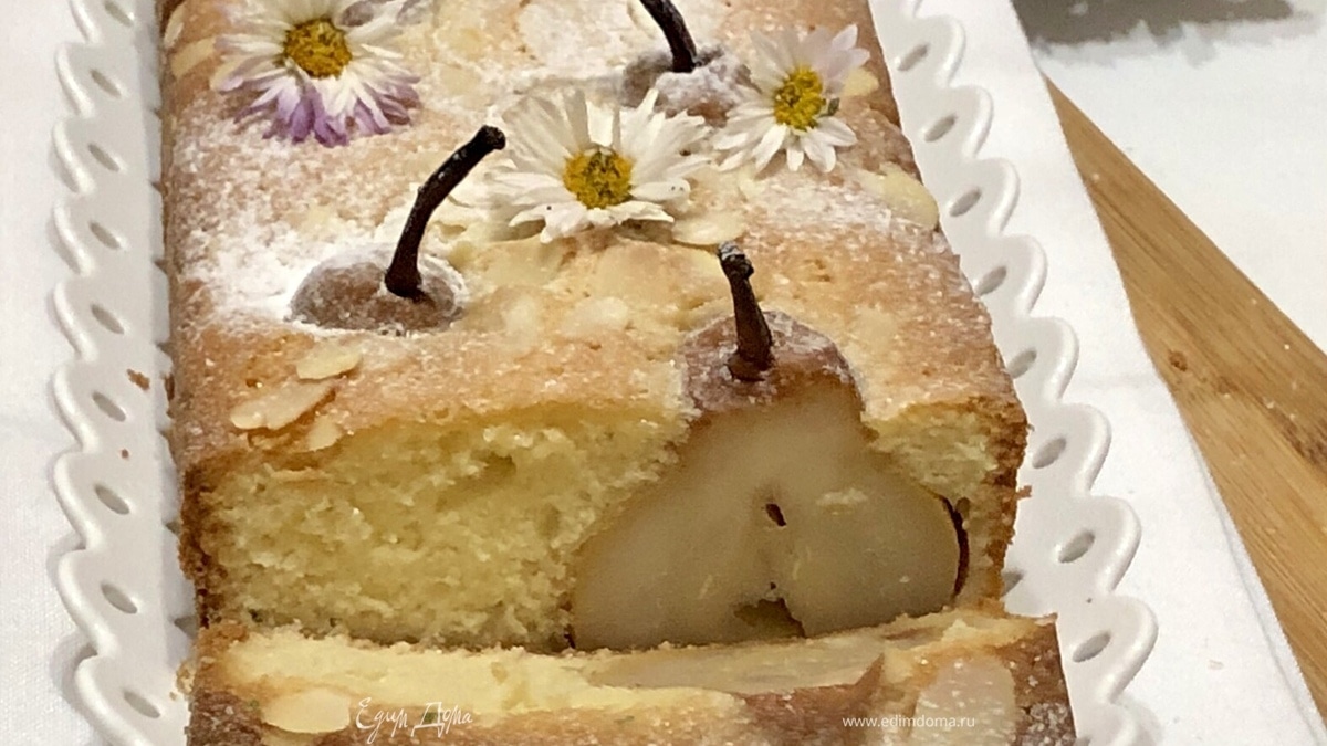 Кекс с грушей