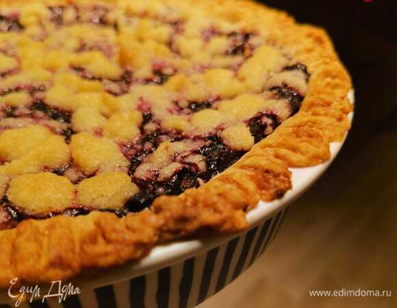 Черничный пирог с крошкой