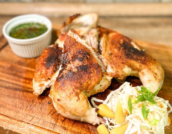 Жареная курочка с чесночным соусом Жареная курочка с чесночным соусом