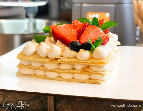 Мильфей с манговым кремом