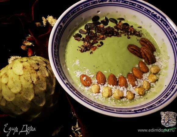 Смузи с грушей и чаем матча Смузи с грушей и чаем матча