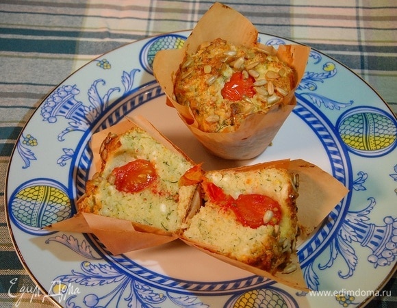 Маффины с творогом, помидорами и укропом Маффины с творогом, помидорами и укропом