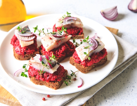 Бутерброды «Селедка под шубой»