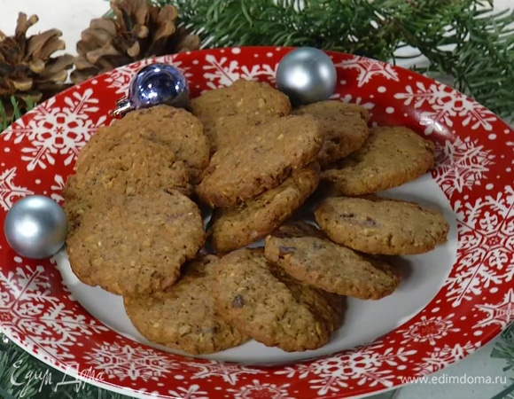 Рождественское печенье с финиками и пеканом