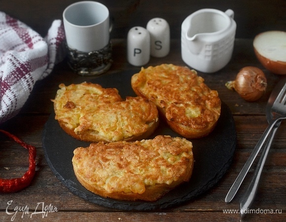 Горячие бутерброды с луком Горячие бутерброды с луком