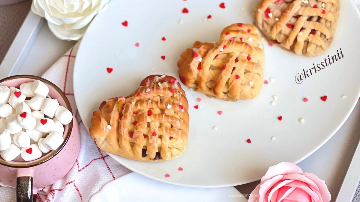 Булочки-сердечки