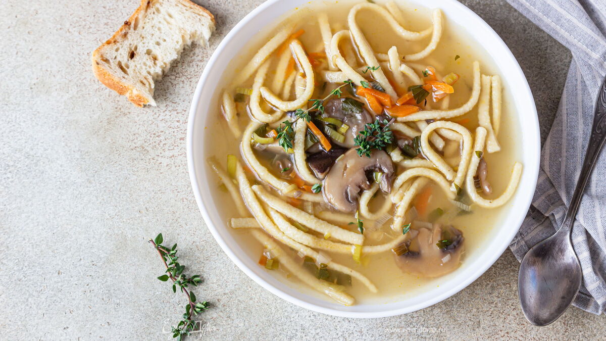 Постная домашняя лапша