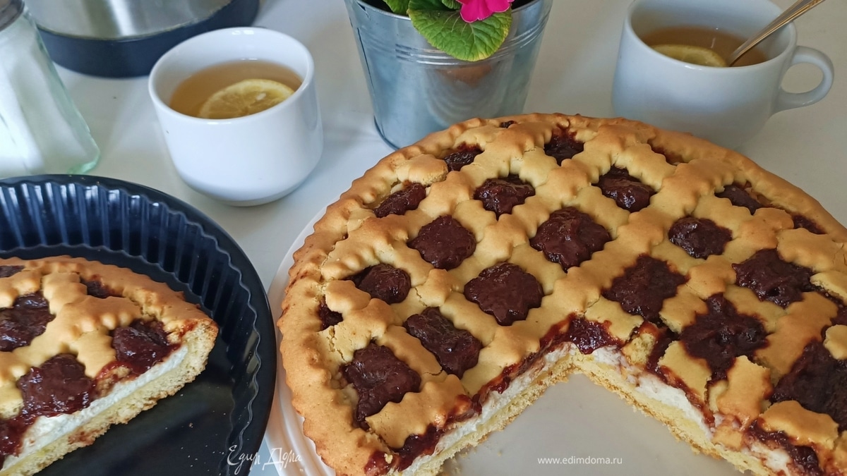 Кростата с двойной начинкой