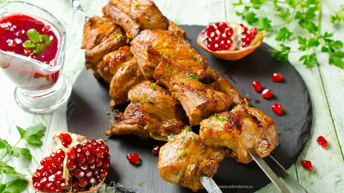 Шашлык из свинины на гранатовом соке