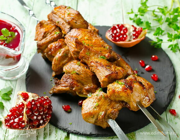 Шашлык из свинины на гранатовом соке Шашлык из свинины на гранатовом соке