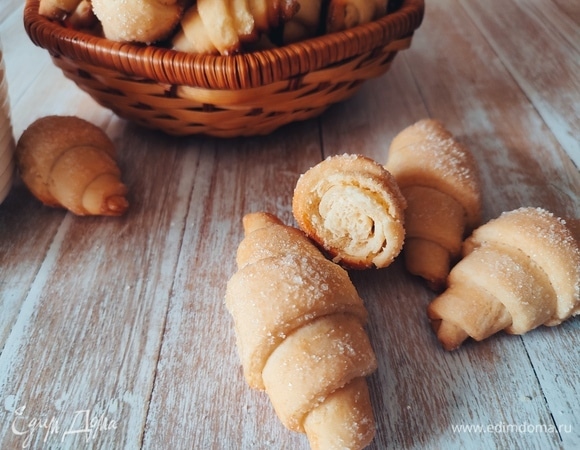 Простые сахарные рогалики Простые сахарные рогалики