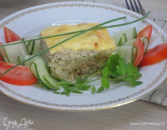 Запеканка из индейки с капустой и сыром