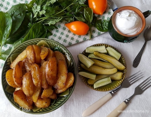 Запеченный молодой картофель Запеченный молодой картофель