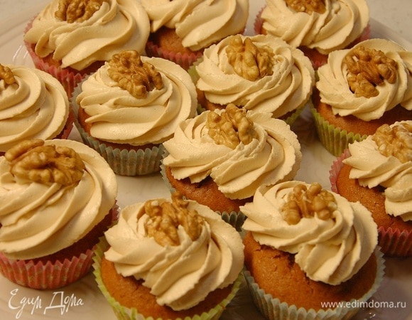 Кофейно-ореховые капкейки Кофейно-ореховые капкейки