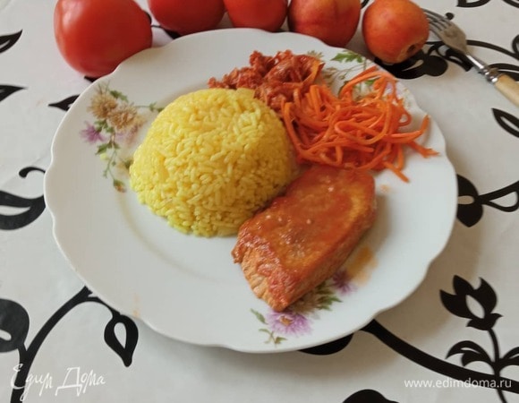 Свиные шницели с шафрановым рисом Свиные шницели с шафрановым рисом