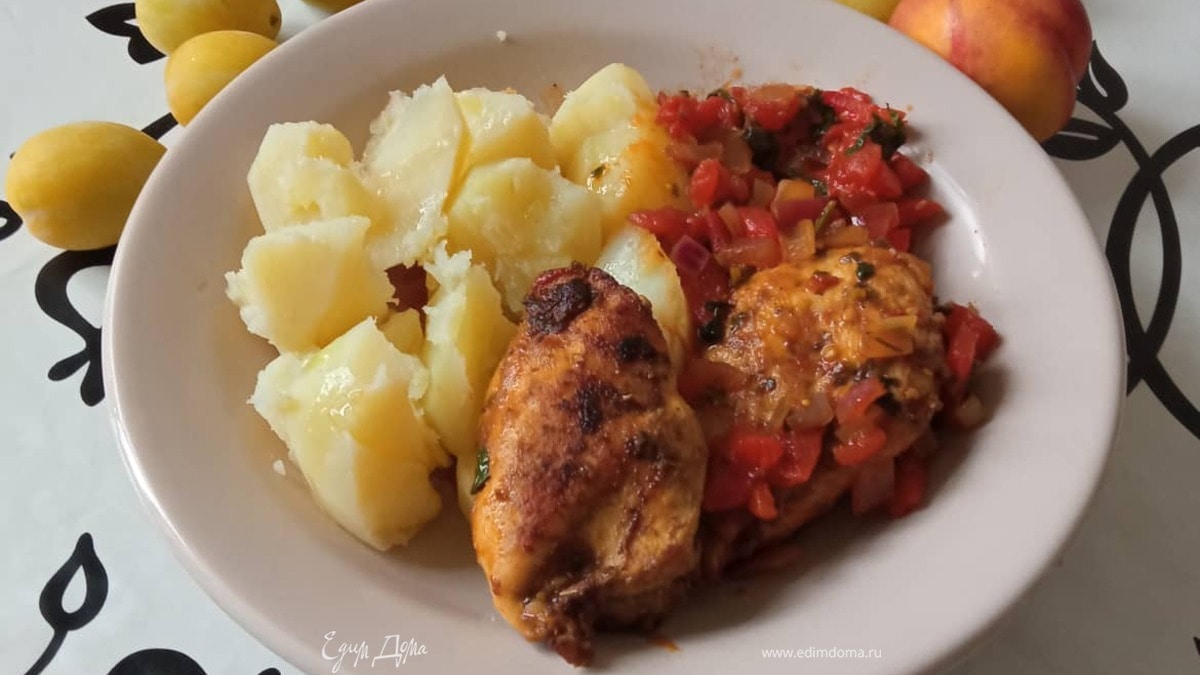 Куриное филе с пряным соусом