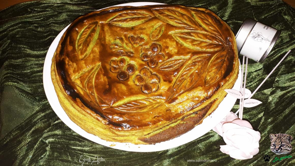 Королевская галета с чаем матча и вишней